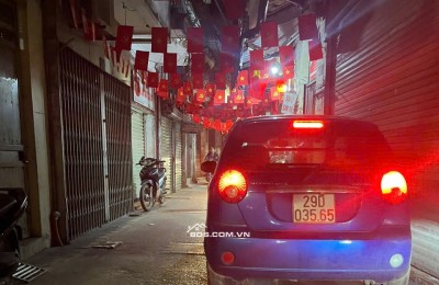 Bán nhà NGÕ 135 PHỐ Đội Cấn lô góc 60M2, 7 tầng thang máy doanh thu 1.2 TỶ/NĂM GIÁ 25,5 TỶ